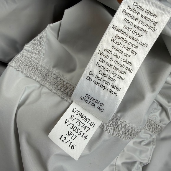 Athleta City Slicker Vest Womens L Grey Water Resistant UPF 50+ New NWT Utility - Picture 11 of 11